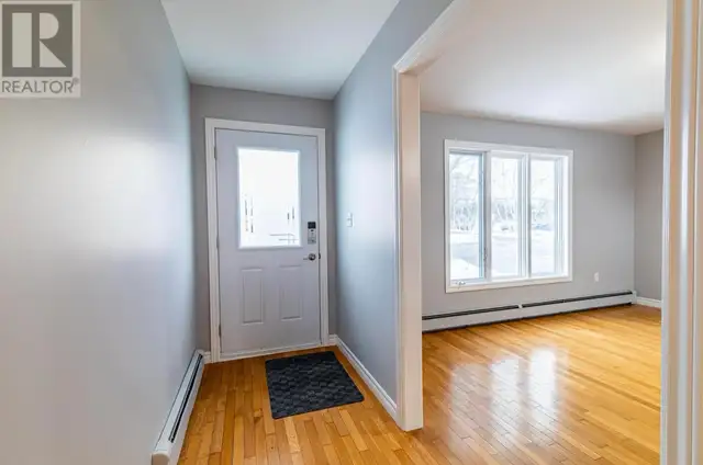 room for rent all utilities are included  in Room Rentals & Roommates in Charlottetown - Image 5
