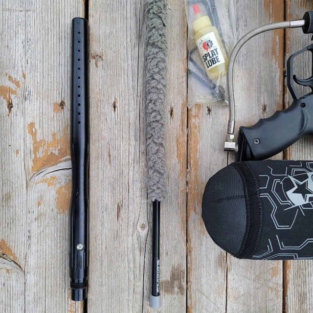 Tippmann A5 paintball marker set. Mask, barrel, tank, camo set