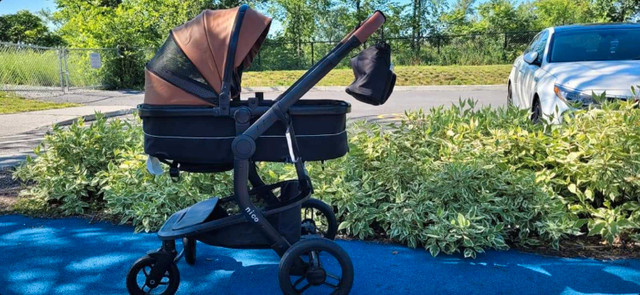 Strollers poussette Nico  dans Poussettes, porte-bébés et sièges d'auto  à Longueuil/Rive Sud