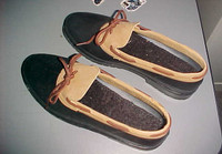 WOMEN'S RUBBER AND SUEDE DUCK SHOES