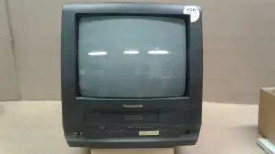 TV/VCR COMBO  -  TV WALL MOUNT, View more