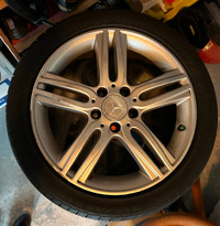 Set of 4 Pirelli winter tires on rims for Mercedes B class/ B250
