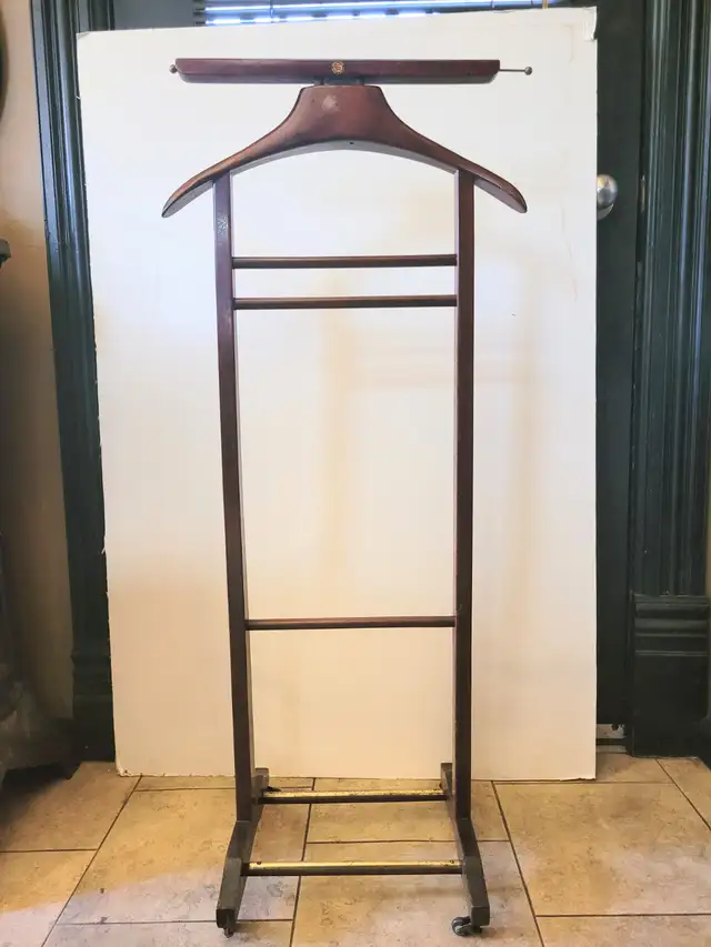 Vintage Gentleman's Valet Dressing Stand Clothing Hanger in Multi-item in City of Toronto - Image 3