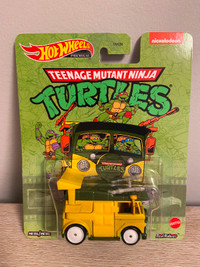 Hot Wheels Metal TMNT Turtle Van Party Wagon
