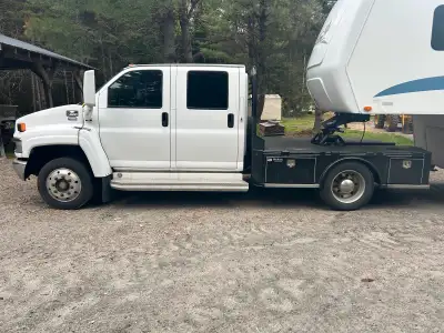 Nice work/play truck or Hotshot. Duramax with Allison 1000 trans. Posi. Factory Air ride suspension....