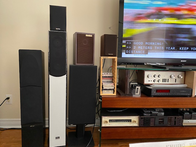 A galore of many brands of bookshelf &  floor standing speakers in Speakers in Markham / York Region - Image 3