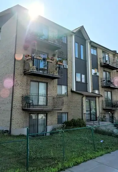 4 1/2 a louer/for rent 450 973-9628