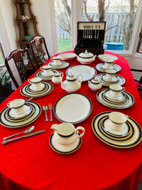 Vintage discontinued Pattern Harrow Royal Doulton dinner set for