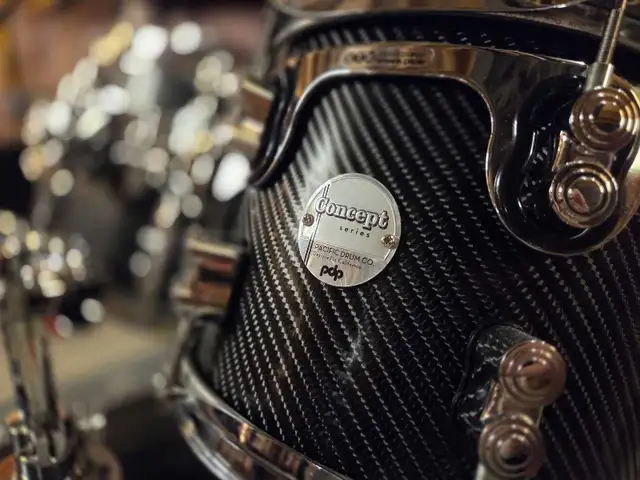 PDP Concept Maple 4 Piece Shell Pack - Rare Carbon Fibre Finish in Drums & Percussion in London - Image 3