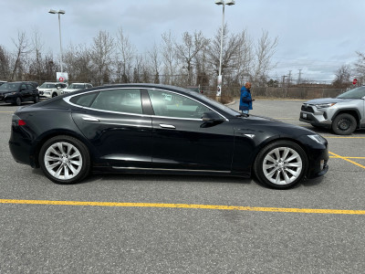 2016--- Tesla model S 90 D