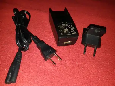 Adhaptateur de recharge usb euro et usa, View more