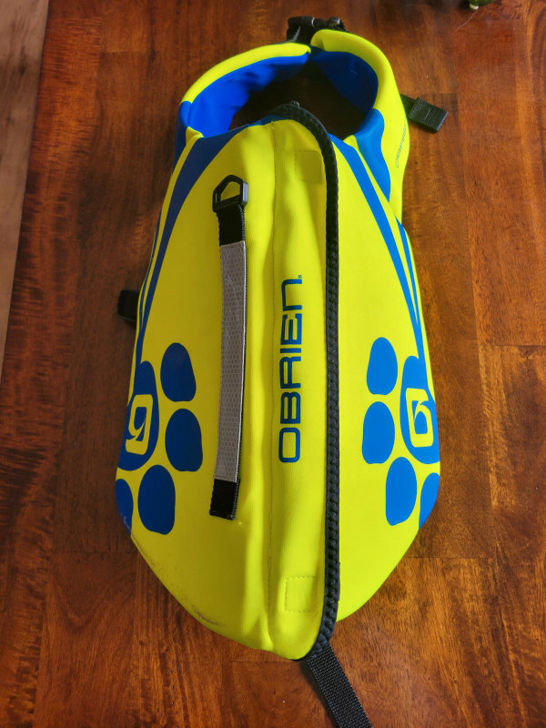 LARGE BREED (SIZE XL) DOG LIFEJACKET. in Accessories in Peterborough - Image 2