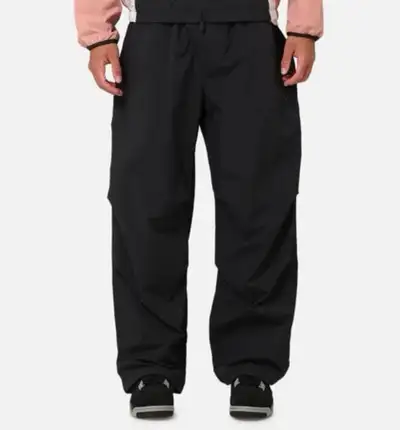 New With Tags Men’s Jordan Loose Fit Pants Size XL $80, View more
