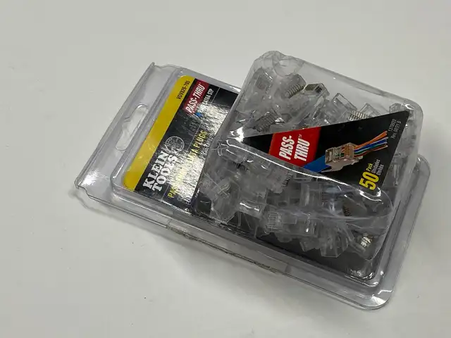 Klein Tools VDV826-705 Pass-Thru Modular Data Plugs RJ45-CAT6A410344497863741443