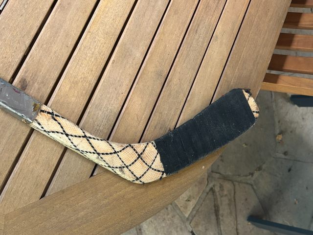 Senior Christian Hockey Stick – Used in Hockey in Markham / York Region - Image 3