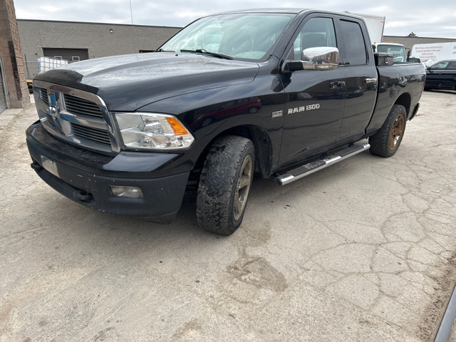 Engine -transmission -2012 Ram 5.7 in Auto Body Parts in City of Toronto