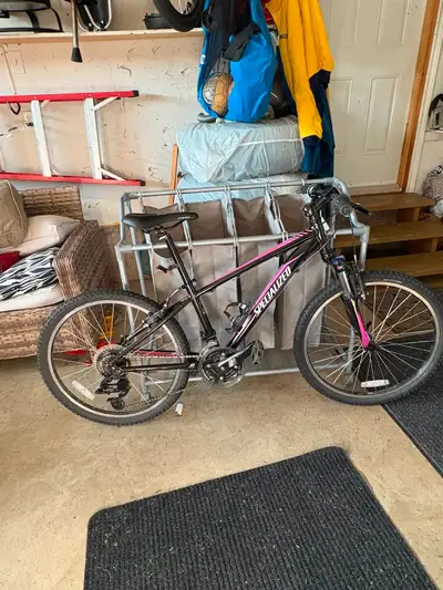 Specialized - Hot Rock- Kids Mountain Bike, View more