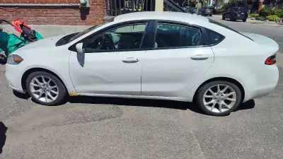 Dodge dart 2013 SXT 122,000 km Comes with new winter tires (value $1000+) Just had a sull synthetic...
