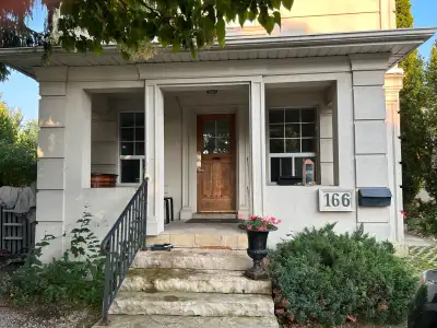 Mimico 1 bedroom apartment August 1