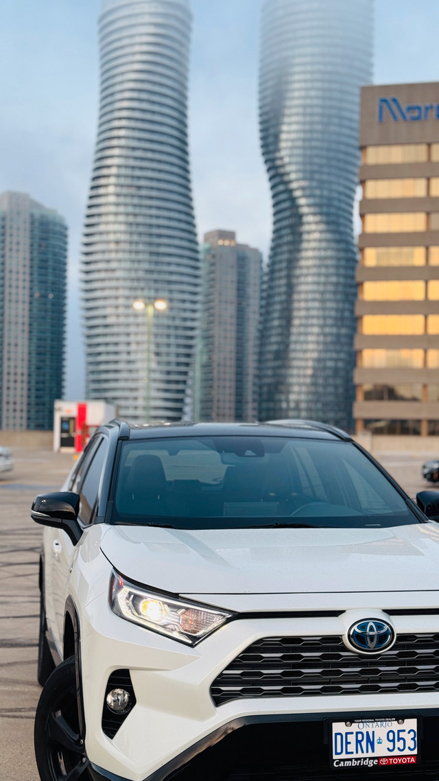 2021 Toyota RAV4 HYBRID XSE in Cars & Trucks in Mississauga / Peel Region - Image 3
