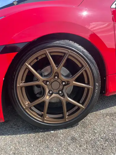 18x8.5 with 38 offset Ascend flow form wheels in Matt bronze finish 5x114.3 bolt pattern With 225/40...