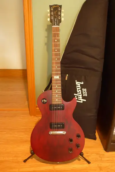 Gibson Les Paul Melody Maker with OSC, View more