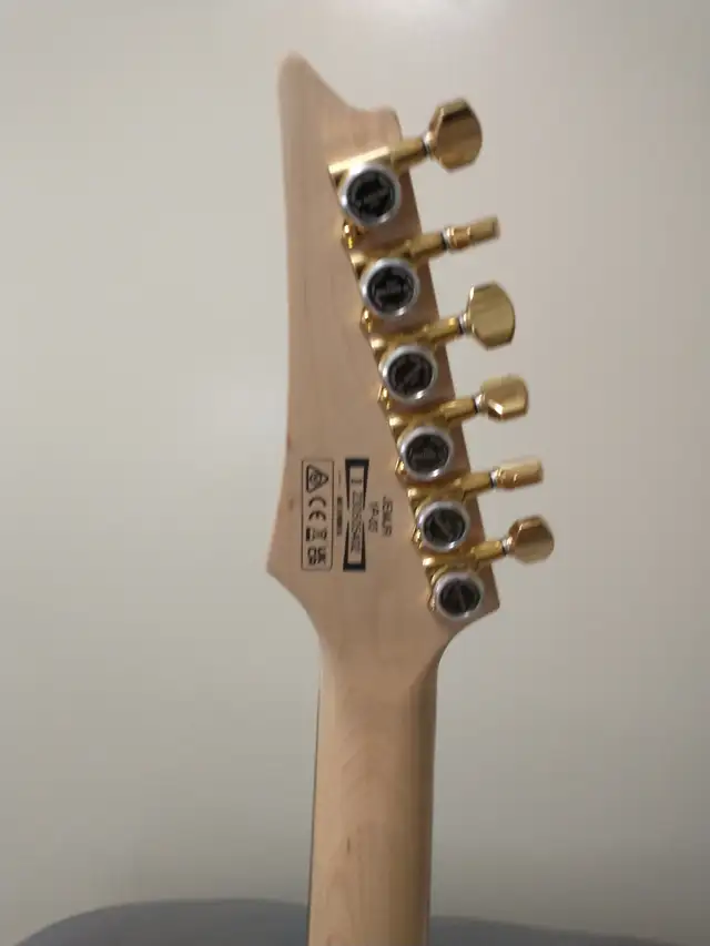 Custom Ibanez JEM Jr/PIA Hybrid in Guitars in Vancouver - Image 6