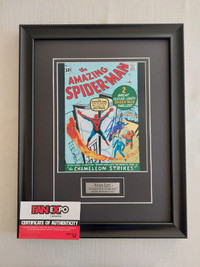 Stan Lee Signed Amazing Spiderman #1 8x10 cover with COA + Frame