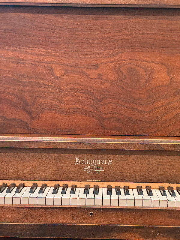 Free upright piano (McLean’s) in Pianos & Keyboards in Campbell River - Image 2