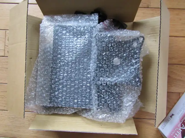 TV Wall Mount – Swing Out Arm (LIKE NEW) in Video & TV Accessories in City of Toronto - Image 7