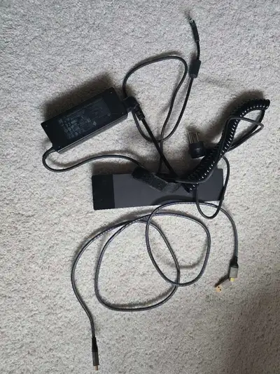 Selling a reliable HP Thunderbolt Dock G2 in great working condition. This is a high-performance doc...