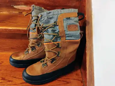 far West winter boots, View more