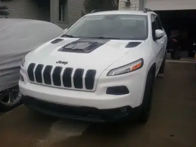 Firm price $12950 No Taxes or fees 2015 Cherokee North Latitude Active Clean Title Low kms 117,@@@ N...