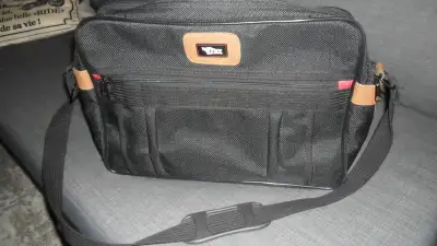 Lynx laptop bag, View more