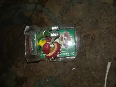 This Skylanders Chop Chop figurine is in new condition and still sealed in its original packaging, r...