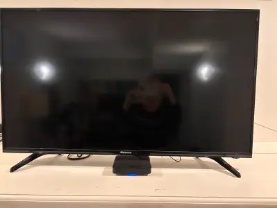 40inch Hisense tv, View more