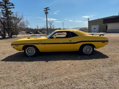 1970. Dodge Challenger R/T professional built 340cuin 4Brl Alum heads 4speed pistol grip. Rotisserie...