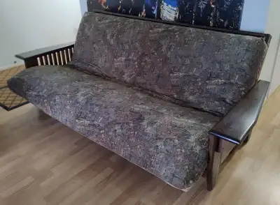 FUTON HARDWOOD FRAME / CADRE EN BOIS DUR, View more