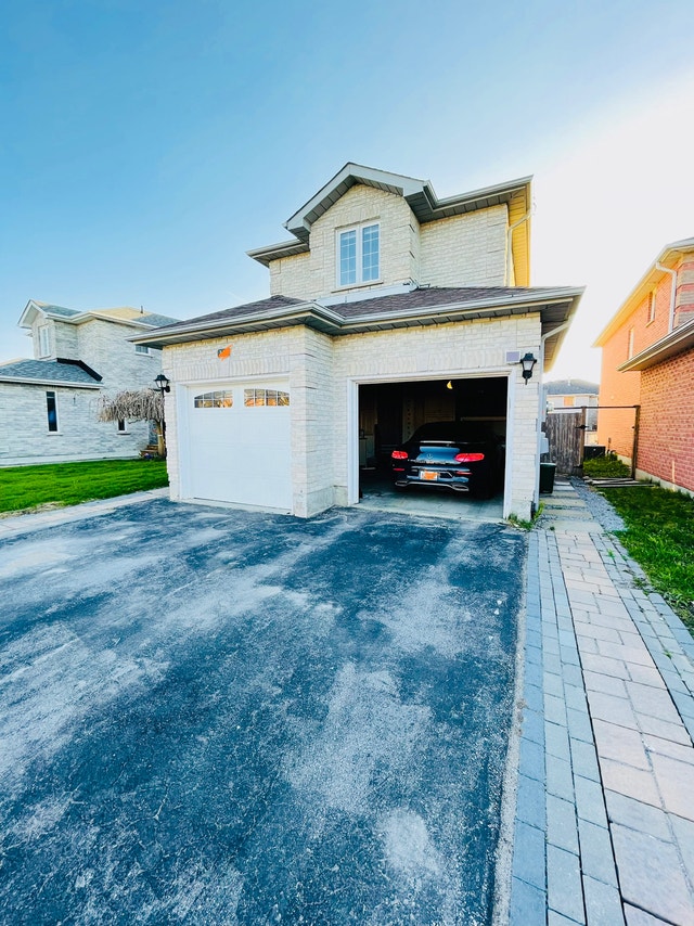 2 bedroom basement with separate entrance for rent Long Term Rentals