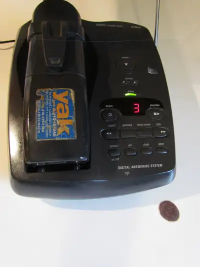 "Uniden" 900 MHz Cordless Phone with Integrated Digital answerin, View more