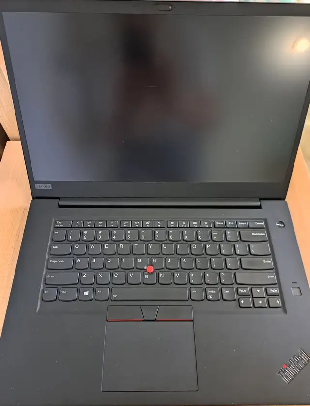 Lenovo ThinkPad P1 / X1 Extreme 6 cores i7 Mobile Workstation in Laptops in City of Montréal - Image 5