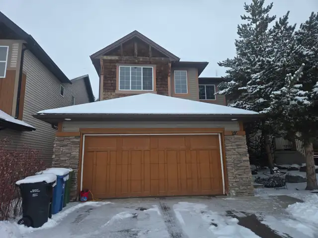 Exterior High Elevation Painting in Painters & Painting in Calgary - Image 2
