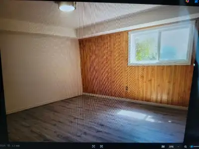 Private room for rent in bungalow with sep. entrance
