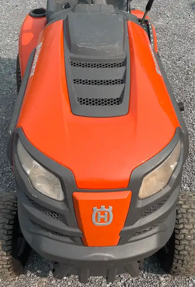Hood only. $100 firm. Located in Hastings