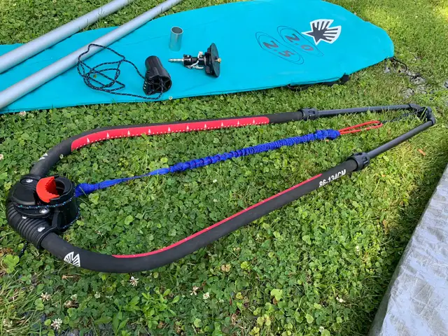 Ezzy kids windsurfing rig kit in Water Sports in Cornwall - Image 4