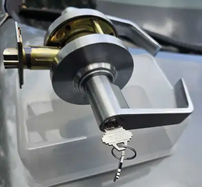 Commercial door lock, Abloy brand, 3 1/2" ring, View more