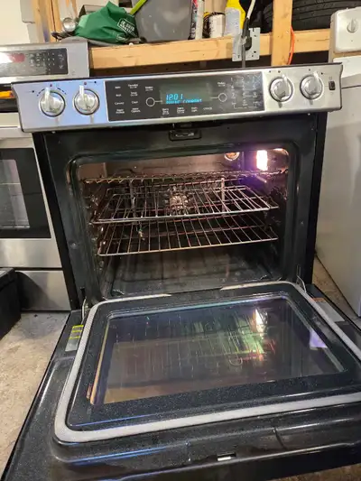 four & oven, View more