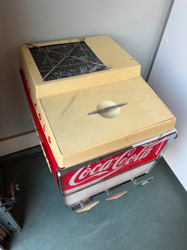 1960's Coke Dole Dispenser Pop Fountain in Arts & Collectibles in Vernon