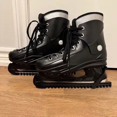 Ice Skate - Adult size 42 EU or 9 US/CAN, View more