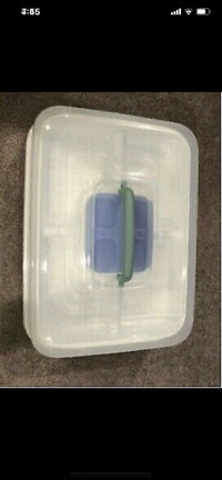 Chill Chest, Rubbermaid Tray Set, Ice trays, etc 